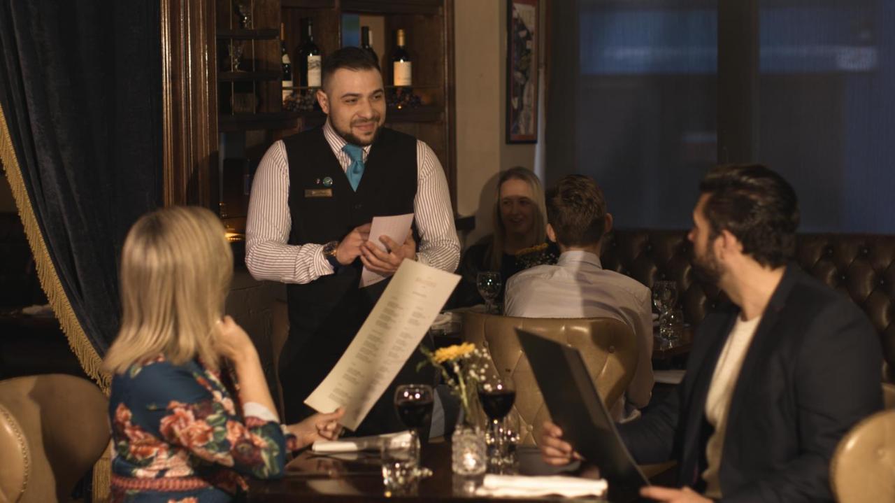 Kilkenny Hibernian Hotel Екстер'єр фото