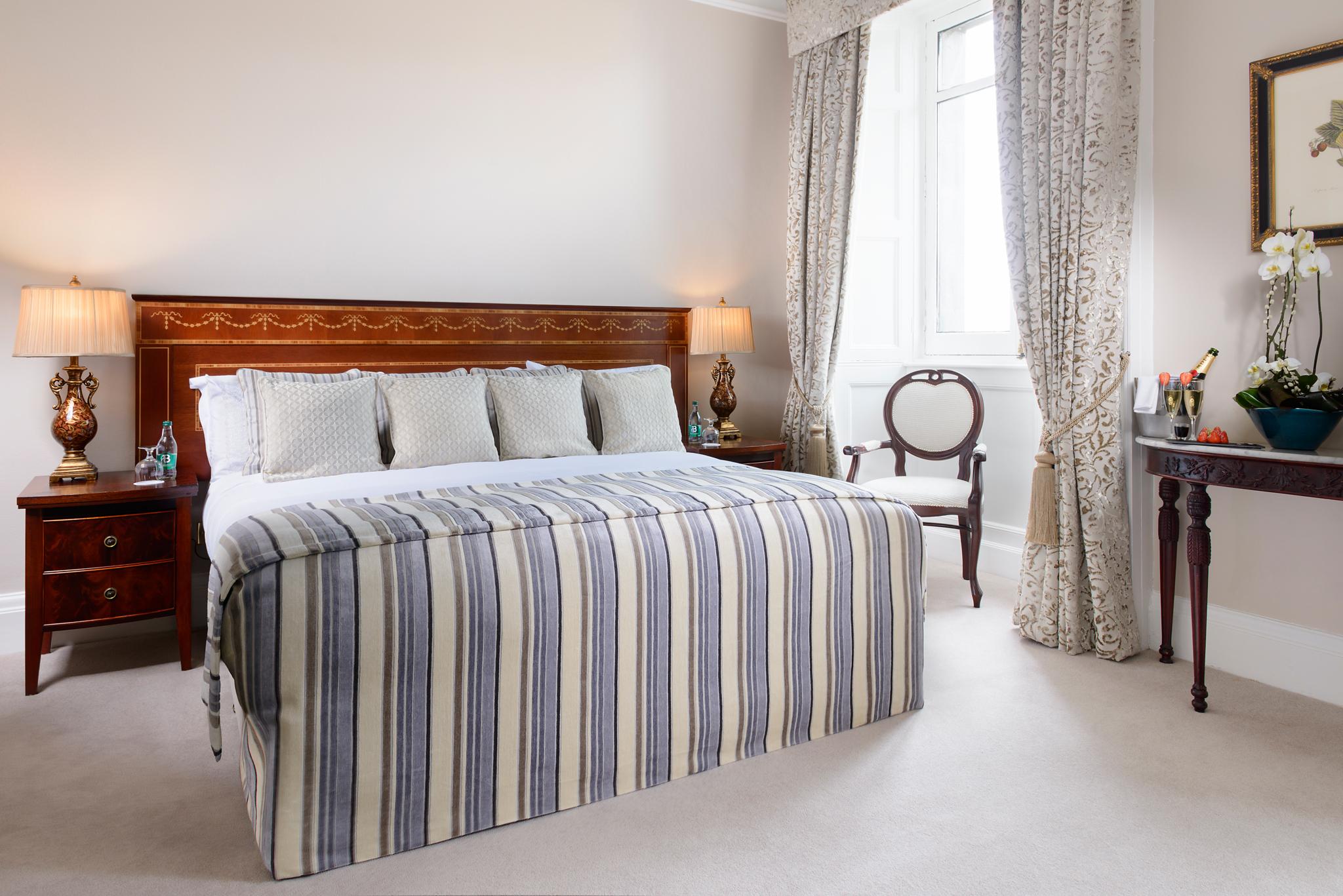 Kilkenny Hibernian Hotel Екстер'єр фото